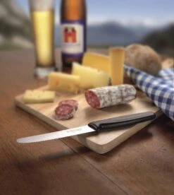 Victorinox Swiss Classic Tafelmessenset - 11cm - 3-delig - Zwart - Gekarteld - RVS En Kunststof -Barbecue Benodigdheden 1075x1200 6