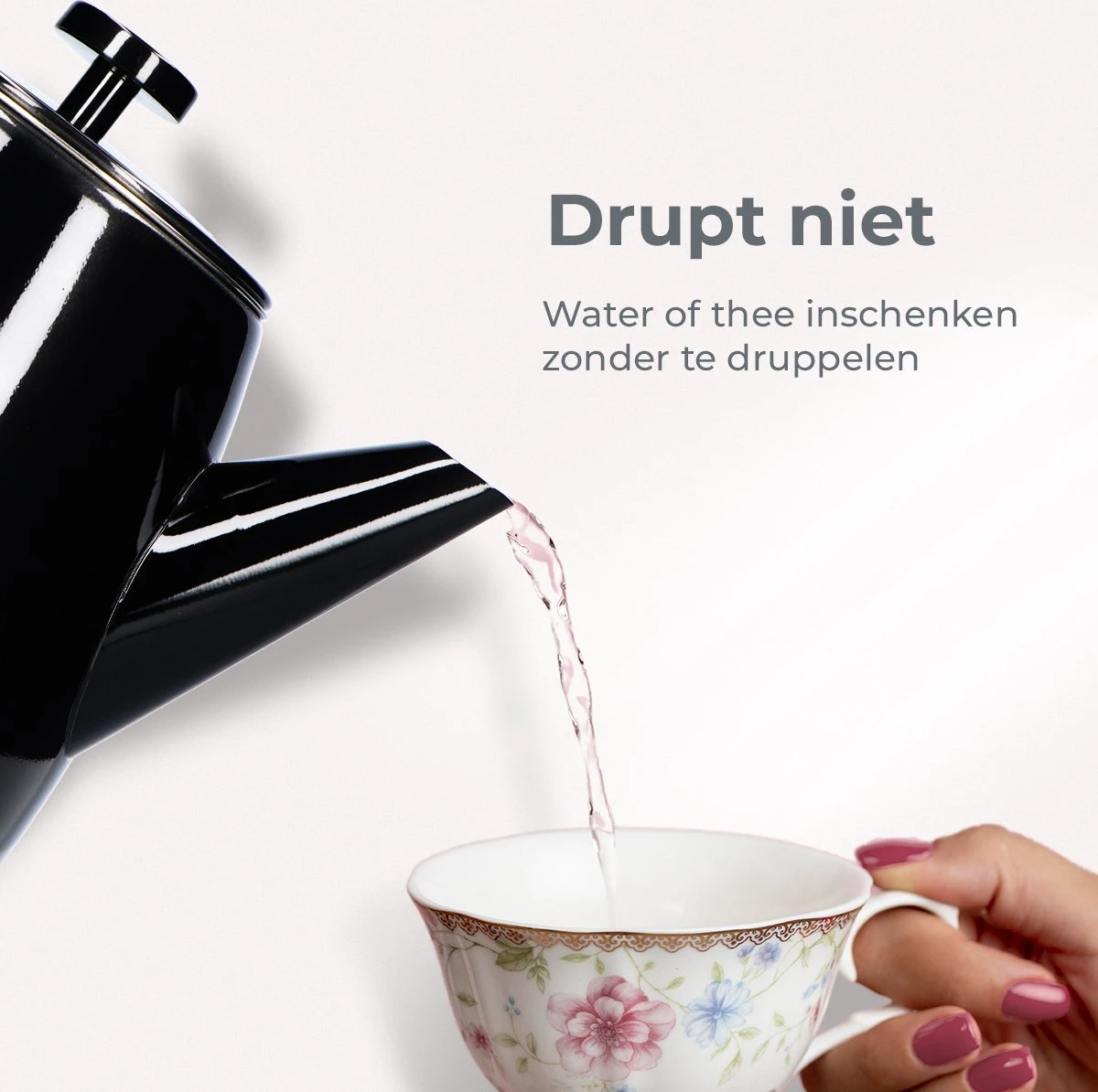 Vaja® Theepot Juliette Met Filter - Dubbelwandig -Theekan 1.0L - Glimmend Zwart 5 Vaja® Theepot Juliette Met Filter - Dubbelwandig -Theekan 1.0L - Glimmend Zwart - Afbeelding 5