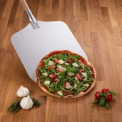 Blumtal Professionele Pizzaschep - 30,5 X 30,5 Cm - Houten Grip 85 Cm -Barbecue Benodigdheden 1200x1200 1167