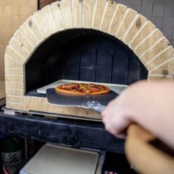 Boska Pizzaschep Barbecue - Kort Handvat - Stabiel - Aluminium - Eikenhout - BBQ Accessoires -Barbecue Benodigdheden 1200x1200 1300