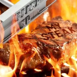 Merkloos BBQ Branding Iron - Barbecuegereedschapset - Bbq Accessoires - Bbq Brandijzer 7 Merkloos BBQ Branding Iron - Barbecuegereedschapset - Bbq Accessoires - Bbq Brandijzer -Barbecue Benodigdheden 1200x1200 1373