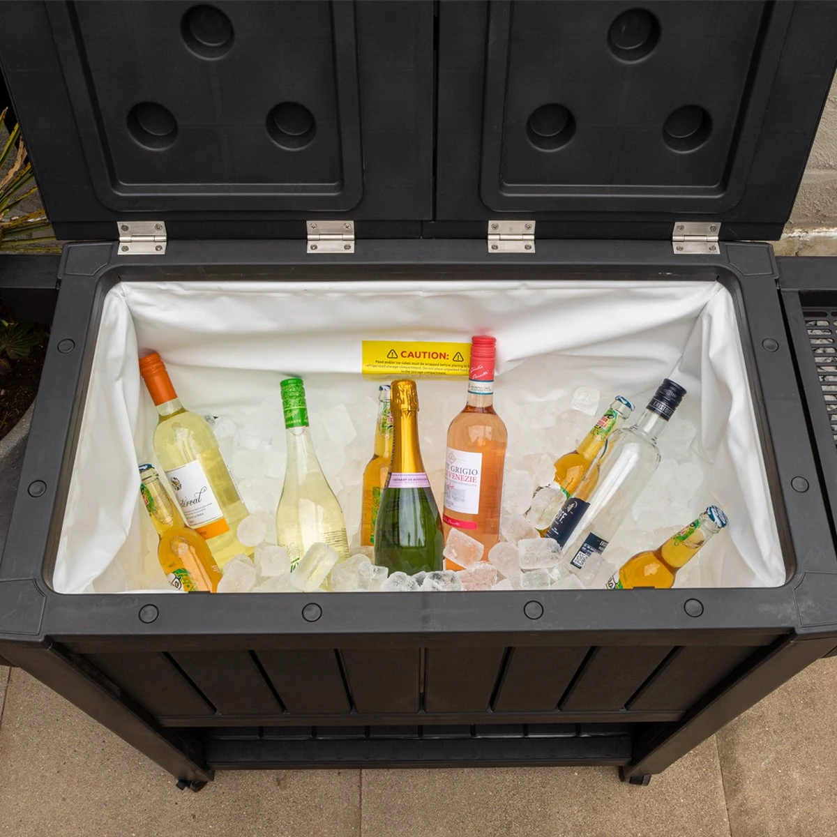 BluMill BBQ Tafel - Inclusief Koelvak 80 Liter - Op Wieltjes - Met Flessenopener - 102 X 46 X 86,5 Cm 4 BluMill BBQ Tafel - Inclusief Koelvak 80 Liter - Op Wieltjes - Met Flessenopener - 102 X 46 X 86,5 Cm - Afbeelding 4