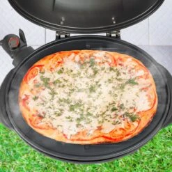 KitchenBrothers Elektrische BBQ - Met Grillplaat - Anti-aanbaklaag - Incl. Plank/Houders - Grilloppervlak 46,5x33,8cm - Tot 300°C - 2400W - Zwart 13 KitchenBrothers Elektrische BBQ - Met Grillplaat - Anti-aanbaklaag - Incl. Plank/Houders - Grilloppervlak 46,5x33,8cm - Tot 300°C - 2400W - Zwart -Barbecue Benodigdheden 1200x1200 1690