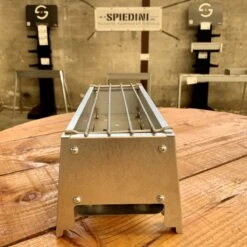 Spiedini Saté-bbq Bali 40 Mini - Kleine, Smalle Houtskoolbarbecue Met Horizontaal Rooster Voor Sate Of Andere Spiesjes - 40 Cm Lang, 11 Cm Breed, 14 Cm Hoog - Ideaal Voor Tuin- Of Open Haard, Of Balkon - Materiaal: Gealuminiseerd Ijzer -Barbecue Benodigdheden 1200x1200 1779