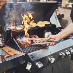 Burnhard Gas BBQ Big FRED Deluxe - 4 Branders - Incl. Keramische Infraroodbrander & Afdekhoes - Deluxe 23 Burnhard Gas BBQ Big FRED Deluxe - 4 Branders - Incl. Keramische Infraroodbrander & Afdekhoes - Deluxe -Barbecue Benodigdheden 1200x1200 1856