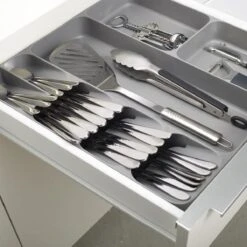 Joseph Joseph Bestekbak 8-vakken - Grijs - Sorteervakken -Barbecue Benodigdheden 1200x1200 1913