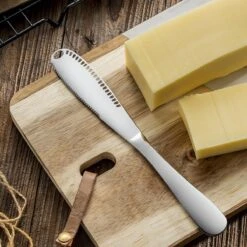 Merkloos Zilverkleurige 3-delige Botermessen Set - Roestvrijstaal - Messenset Voor De Boter - 3 X 20,8 X 1,6 Cm -Barbecue Benodigdheden 1200x1200 2107