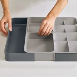Joseph Joseph Bestek Organizer Uitschuifbaar - Grijs - Sorteervakken & Uitschuifbaar -Barbecue Benodigdheden 1200x1200 2145