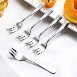 House Of Husk® Gebaksvorkjes - Dessertvorken - Taartvorkjes - Cocktailvorken - Klein Vorkjes - 12 Stuks - RVS - Zilver 9 House Of Husk® Gebaksvorkjes - Dessertvorken - Taartvorkjes - Cocktailvorken - Klein Vorkjes - 12 Stuks - RVS - Zilver -Barbecue Benodigdheden 1200x1200 2358