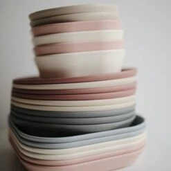 Mushie - Kinderservies Borden Vierkant (Set Van 2) - Borden - Sage -Barbecue Benodigdheden 1200x1200 885