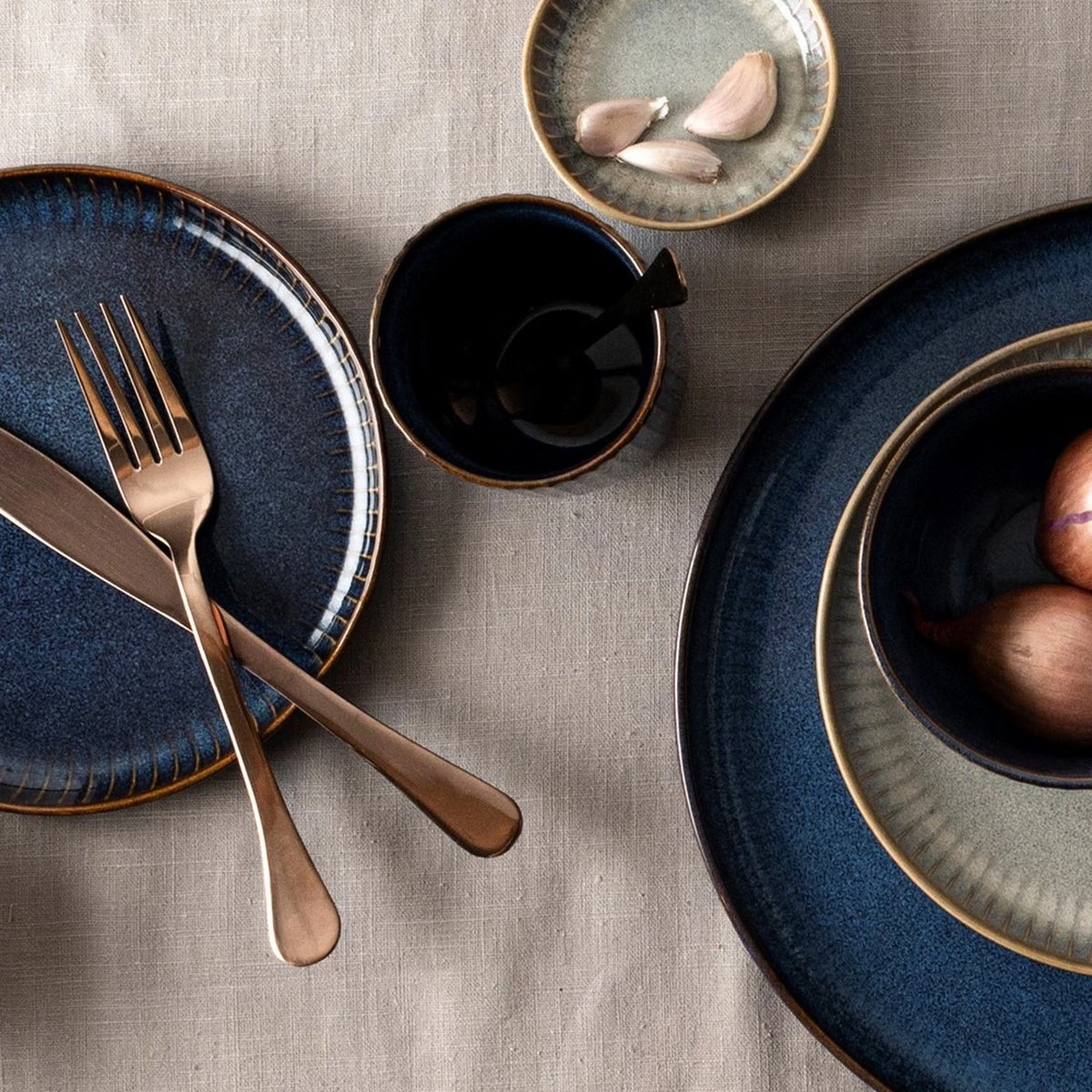 Dutch Rose Sapphire - Dutch Rose Sapphire Bord 28 Blauw 3 Dutch Rose Sapphire - Dutch Rose Sapphire Bord 28 Blauw - Afbeelding 3