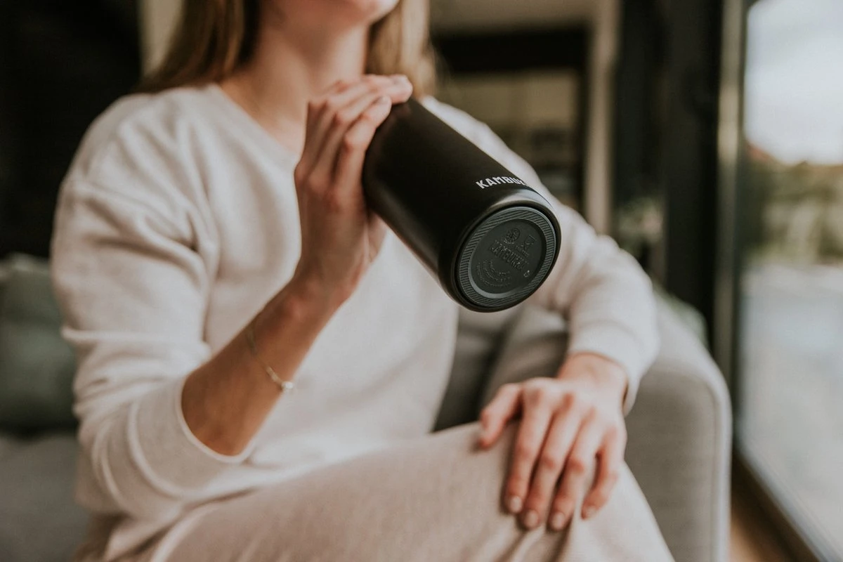 Kambukka Olympus Thermosbeker 500 Ml - Makkelijk Reinigen - Lekvrije Koffiebeker - RVS - Darkness 7 Kambukka Olympus Thermosbeker 500 Ml - Makkelijk Reinigen - Lekvrije Koffiebeker - RVS - Darkness - Afbeelding 7