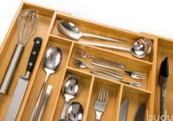 Budu Uitschuifbare Bamboe Bestekbak #47 (47 Cm Diep) - Bestekcassette Hout - Besteklade - 47 X 30,6 - 50 Cm - 6/8 Vakken -Barbecue Benodigdheden 1200x839 5