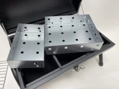 Compacte Draagbare Kolen BBQ Van Wolff BBQ - Handig Voor Op De Camping Op Het Strand Of In Een Park - Smoker Barbecue - Draagbare Lichtgewicht Bbq - Met Thermometer En Lucht Doorvoer. Laat Je Vlees Langzaam Garen. -Barbecue Benodigdheden 1200x899 33