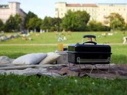 Weber Go-anywhere Houtskoolbarbecue - Zwart -Barbecue Benodigdheden 1200x901 10