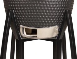 Patton - Kamado 21" - Premium Black - Keramische Barbecue - Incl. Bluetooth Kerntemperatuurmeter - LED Verlichting - Large - Compleet - Zwart 28 Patton - Kamado 21" - Premium Black - Keramische Barbecue - Incl. Bluetooth Kerntemperatuurmeter - LED Verlichting - Large - Compleet - Zwart -Barbecue Benodigdheden 1200x923 3