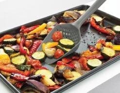 Joseph Joseph Scoop Plus Vergietlepel - Schuimspaan - Frituurschep 18 Joseph Joseph Scoop Plus Vergietlepel - Schuimspaan - Frituurschep -Barbecue Benodigdheden 1200x930 9