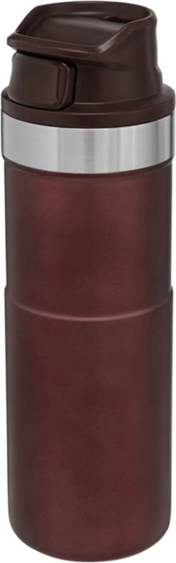 Stanley Trigger-Action Travel Mug 0.47L - Thermosfles - Wine -Barbecue Benodigdheden 375x1200 1