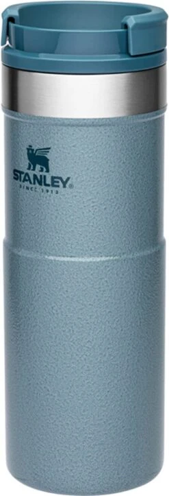 Stanley The NeverLeak™ Travel Mug 0,47L NEW - Thermosfles - Hammertone Ice 21 Stanley The NeverLeak™ Travel Mug 0,47L NEW - Thermosfles - Hammertone Ice -Barbecue Benodigdheden 410x1200