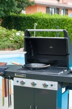 Campingaz 3 Series Classic LS Gasbarbecue - 3 Branders - Zwart - BBQ -Barbecue Benodigdheden 798x1200 19
