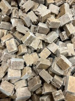 GrillKing Bruine Aanmaakblokjes Premium - Ca. 450 Stuks 2,5kg FSC® - Voordeeldoos - Geurvrij - Lange Brandduur - BBQ & Haard -Barbecue Benodigdheden 900x1200 32